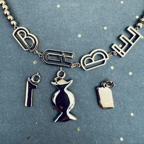 Beautiful BABE choker necklace with removable charms Allergy free & adjustable - Picture 9 of 9